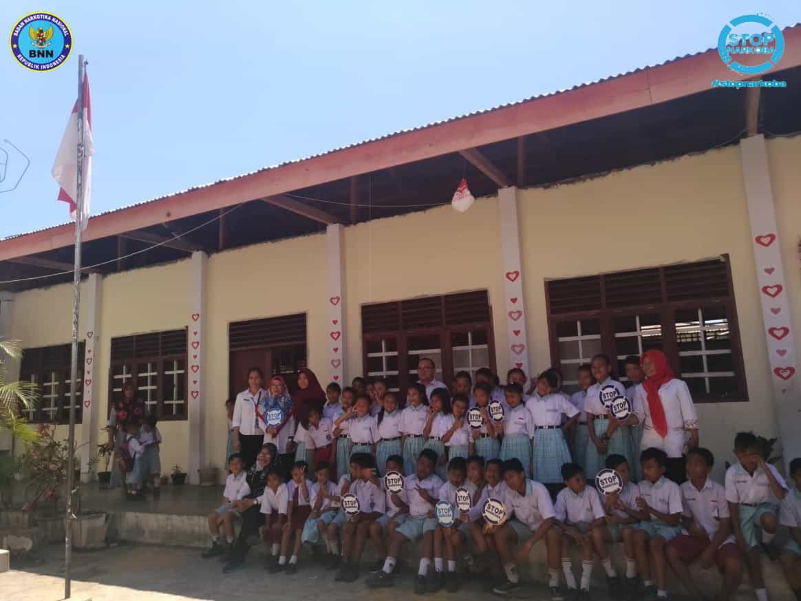 LINDUNGI MASA DEPAN BANGSA : SOSIALISASI DI SD CHUSNUL KHOTIMA
