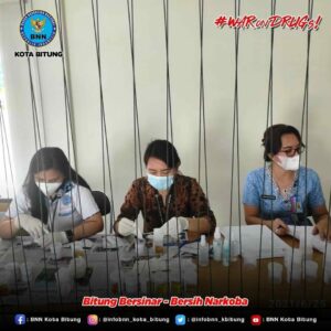PEMERIKSAAN URINE NARKOTA DI KANTOR BEA DAN CUKAI KOTA BITUNG PEMERIKSAAN URINE NARKOTA DI KANTOR BEA DAN CUKAI KOTA BITUNG