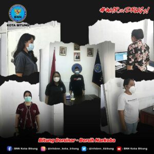 Mendengarkan Teks Pancasila di Lingkungan BNN Kota Bitung