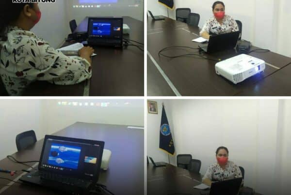 Mengikuti Webinar 3S (Senyum Salam Sapa) dengan tema “BNNK Menyapa”